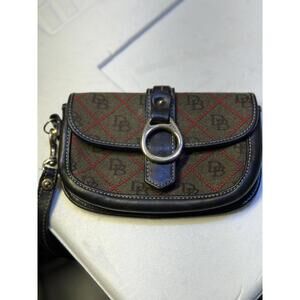 Dooney & bourke black canvas & leather D&B Logo Monogram lock pouch‎ wallet